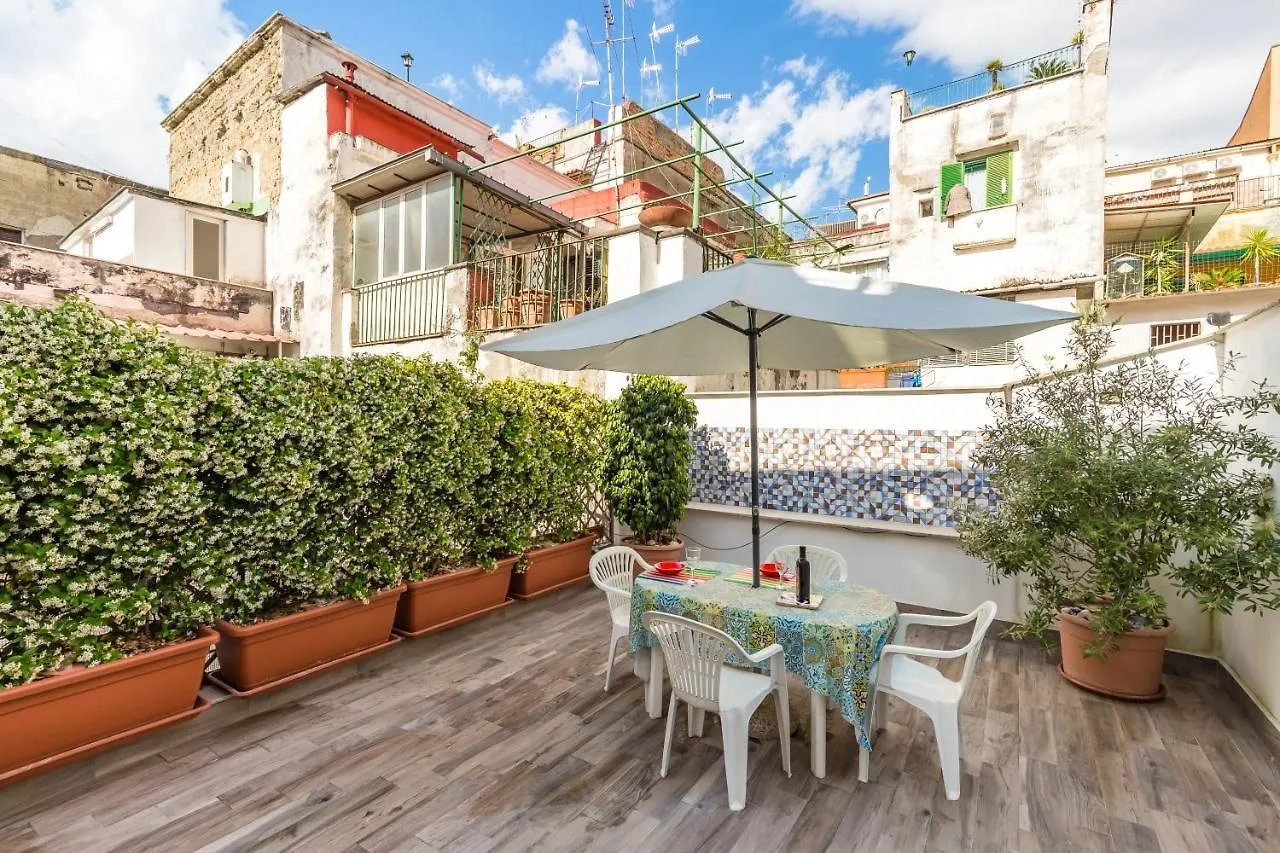 Ferienwohnung Materdei Terrace Neapel